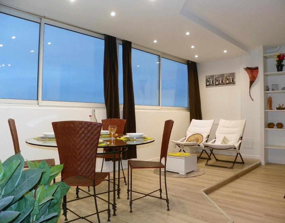 6 Appartements Et 4 Adresses A Mi-Chemin Entre Le Vieux Port Et L Ile De Re La Rochelle  Kültér fotó