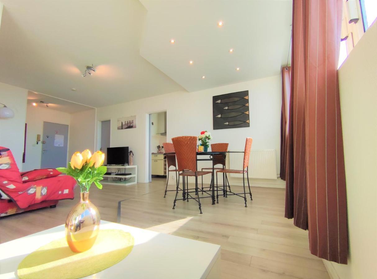 6 Appartements Et 4 Adresses A Mi-Chemin Entre Le Vieux Port Et L Ile De Re La Rochelle  Kültér fotó
