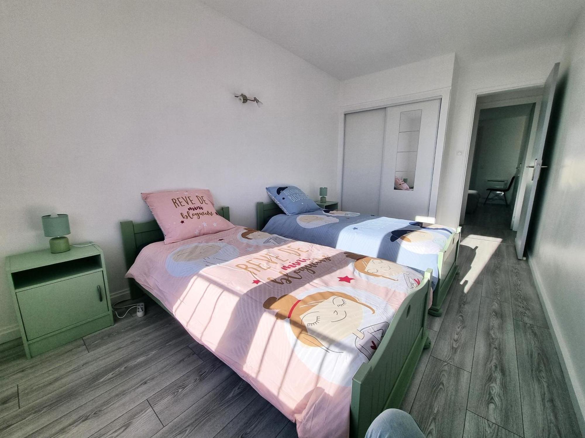 6 Appartements Et 4 Adresses A Mi-Chemin Entre Le Vieux Port Et L Ile De Re La Rochelle  Kültér fotó